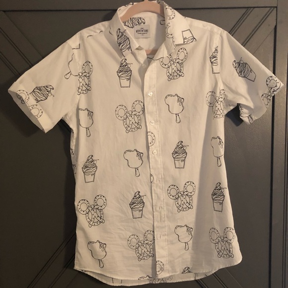 Disney Tops - Disney Snack Button Up
